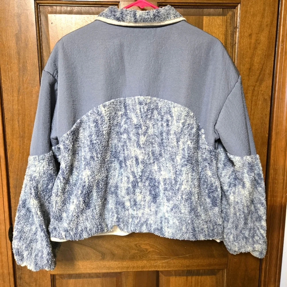 MTA Sport Blue Part Sherpa Jacket, L (PTP=23
